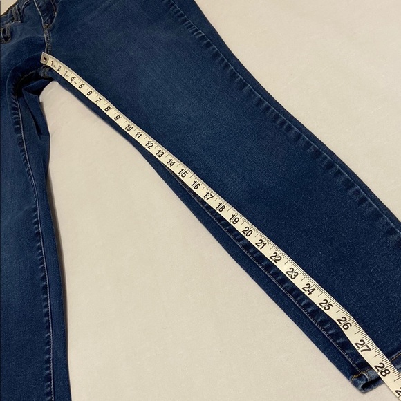 L’AGENCE “Brigitte” Skinny Mid-Rise Jeans Blue Denim Dark Wash Size 27” x 28” - Picture 13 of 15